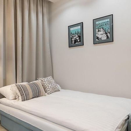 Twarda 14 - Elegant Apartment By Noclegi Renters Warsawa Bagian luar foto